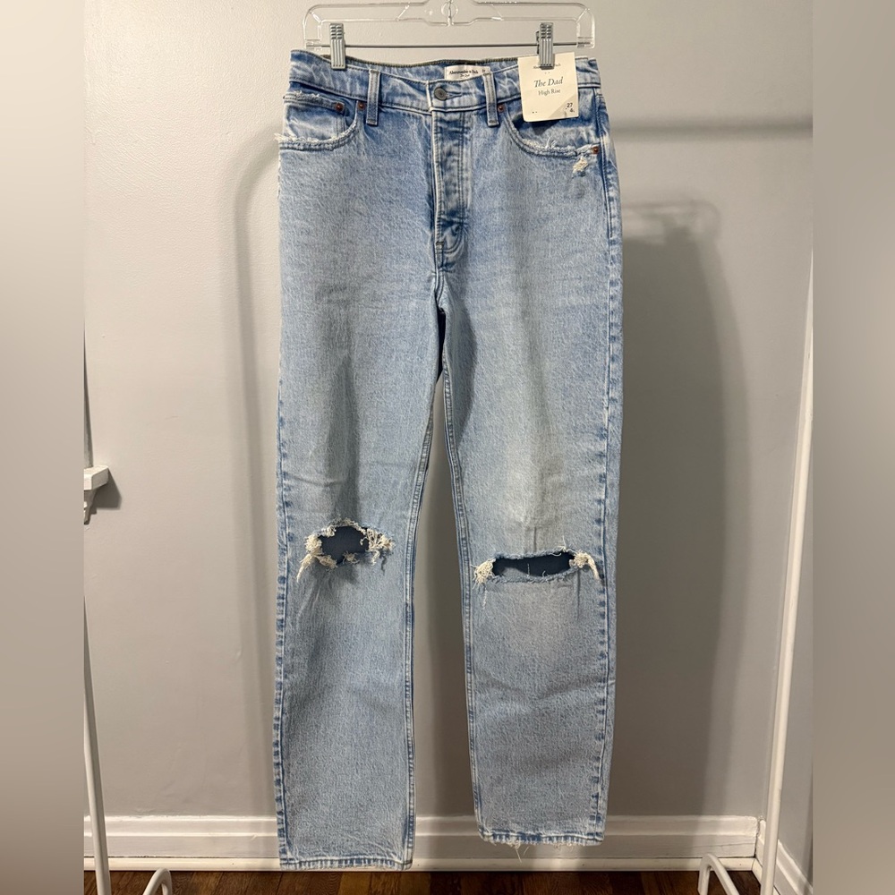 Abercrombie & Fitch The Dad High Rise, size 27/4L
